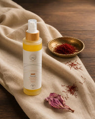 MERAKKEE Radiance 24K Face Wash — 24K Gold Leaf and Saffron hero ingredients close-up — Essence of Radiance India